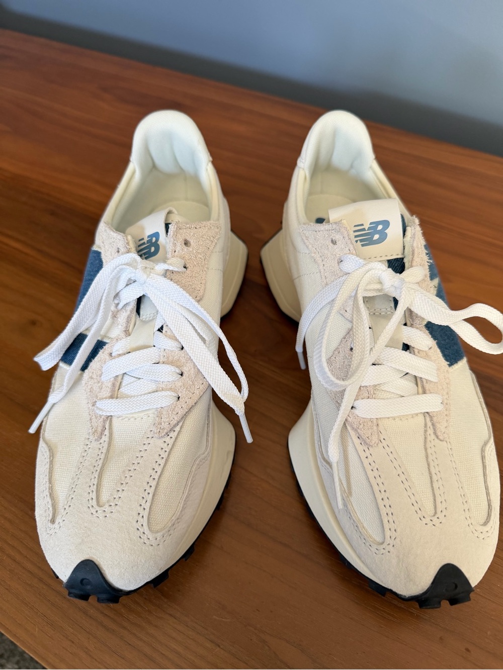 New Balance Women's Cream and Denim Retro Runner Sneakers